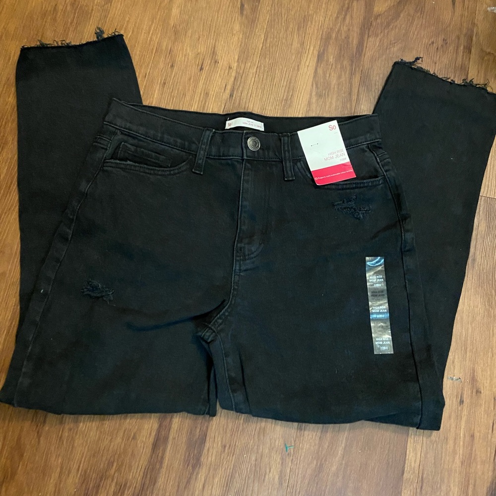 SO momjeans black NWT
